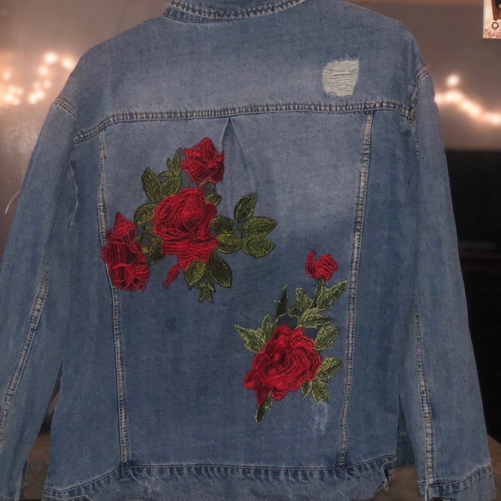 Jean Jacket With Roses